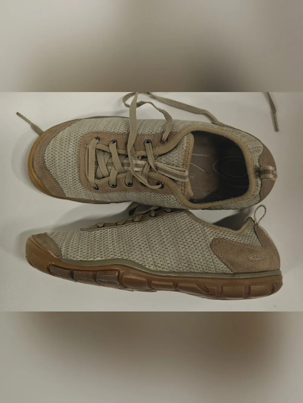KEEN Women’s Hush Knit CNX Hiking Shoes Size 9.5